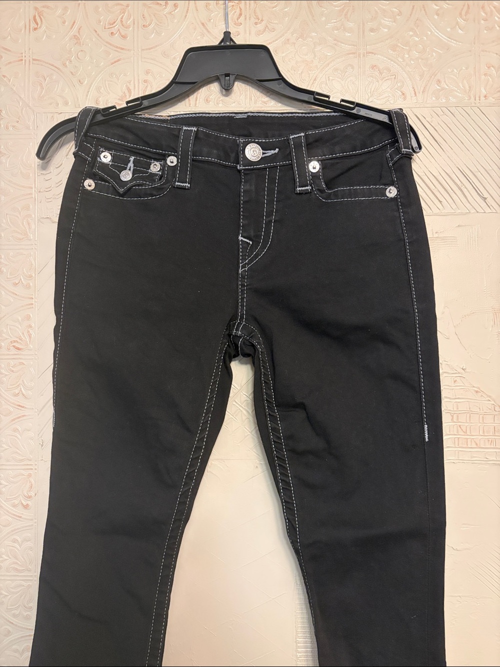 EUC True Religion Women's Black Super Skinny Jeans, size 27